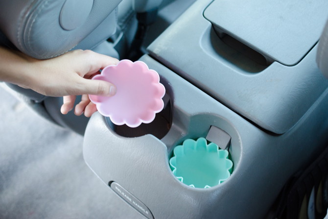                 11 Amazing Hacks to Keep Your Car Clean and Organized
