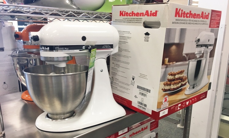 TODAY ONLY: KitchenAid Classic Stand Mixer, as Low as $93.99 at Kohl's!