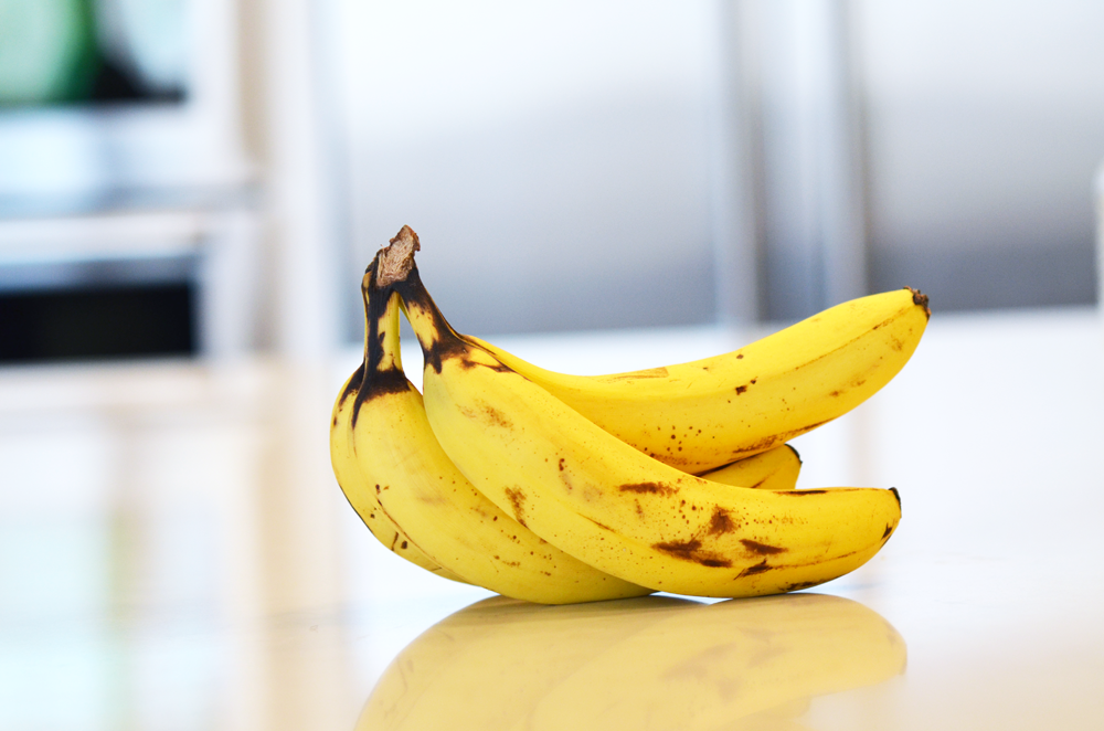 Things NOT to Repin: How to Make Bananas Last Longer - The Krazy Coupon ...