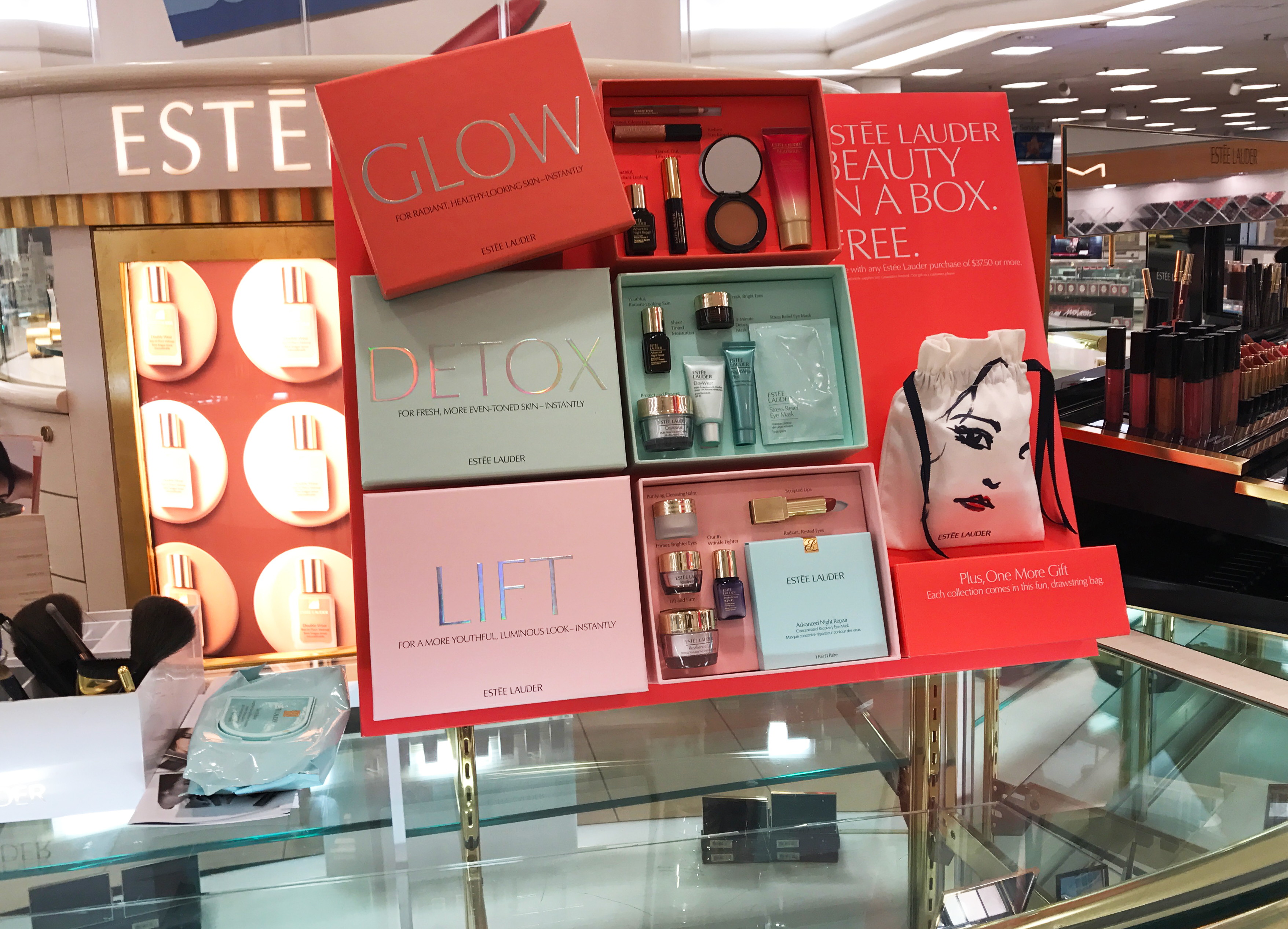 Free Estée Lauder 6 Pc Beauty In A Box Gift W Purchase At Macy S The