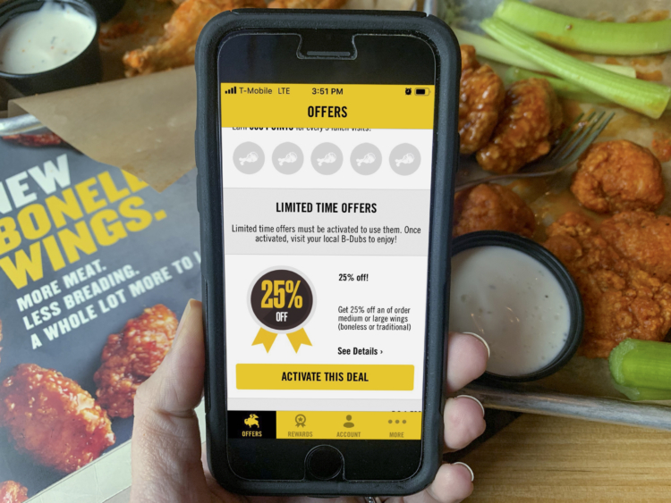 18 Buffalo Wild Wings Deals That'll Get You Free Wings and Cheap Beer