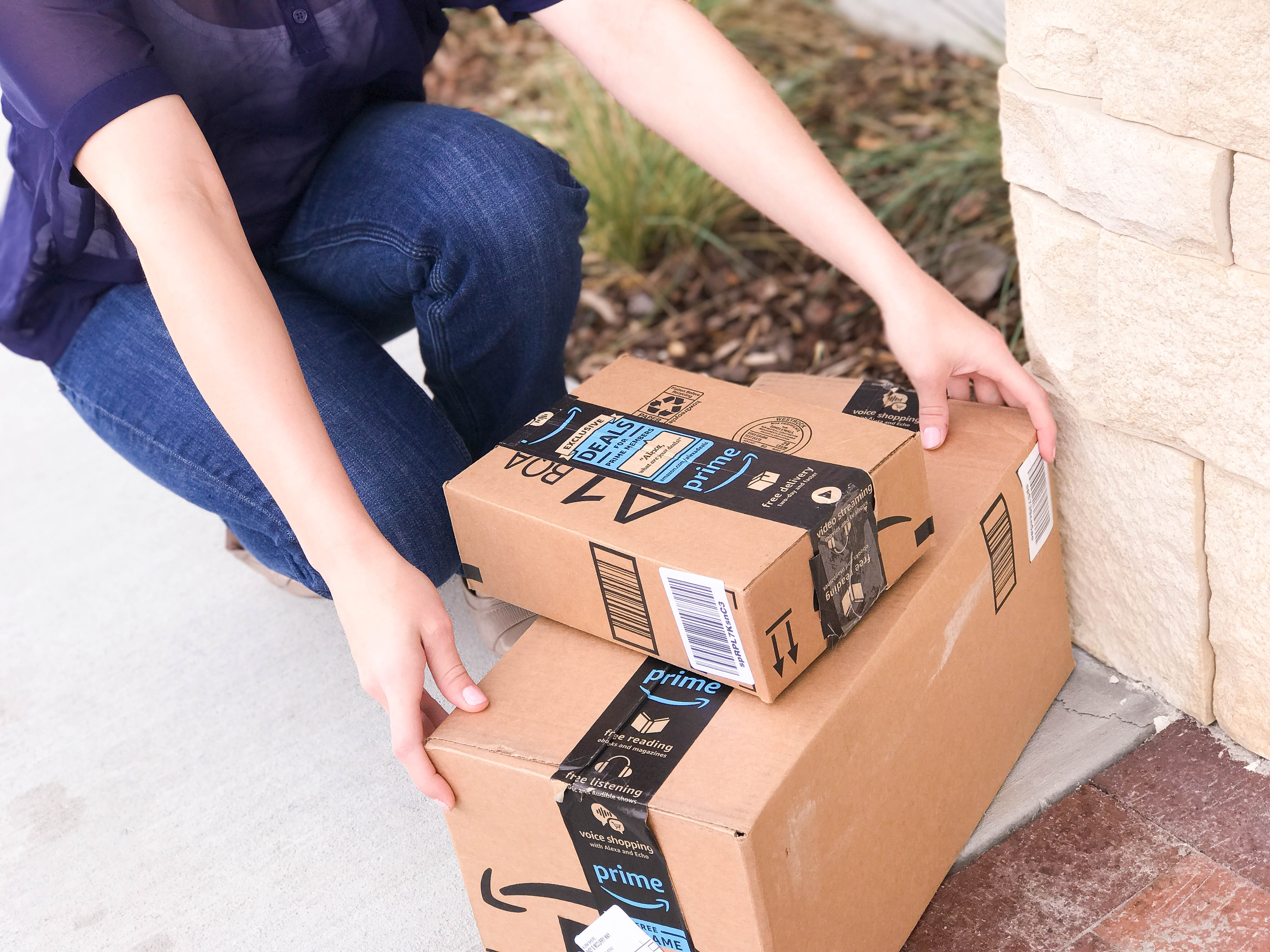 amazonprime-packageonporch-2018-1523560153.jpg