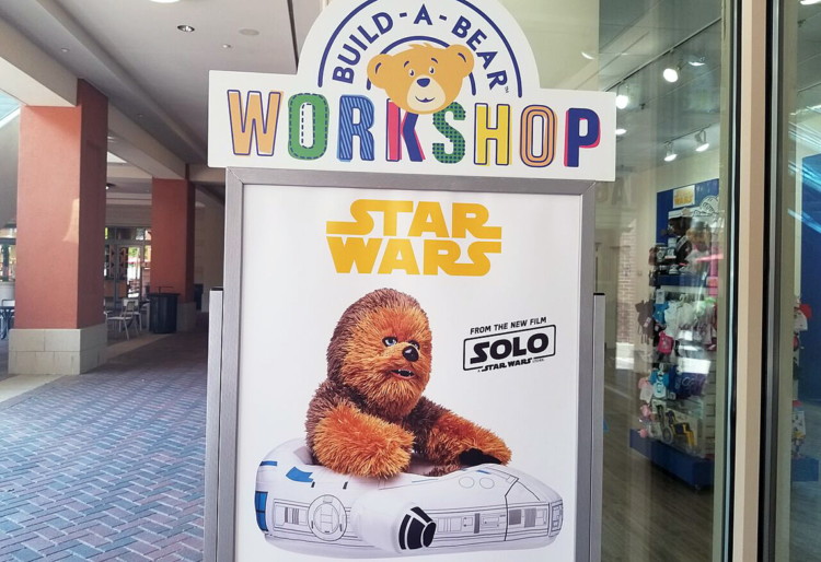 build-a-bear-star-wars-furry-friends-51418a-1526313948-750x514.jpg