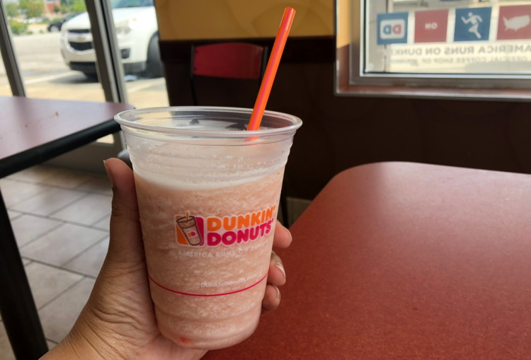 dunkin-donuts-frozen-lemonade-062118a-1529594870-750x509.jpg