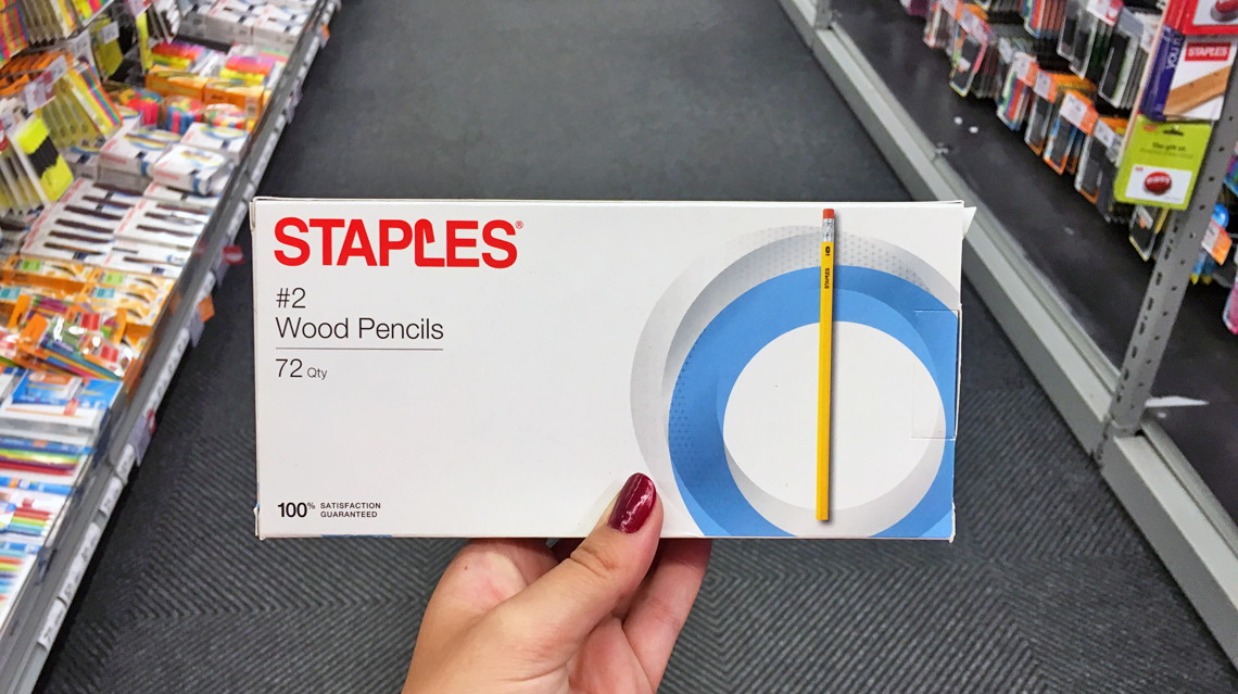 staples-wood-pencil-mo812-1534101375.jpg