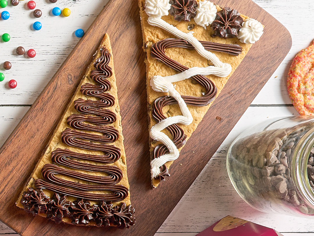 https://prod-cdn.thekrazycouponlady.com/wp-content/uploads/2019/04/tax-day-freebies-deals-great-american-cookie-cake-slices-1681836905-1681836905.jpg