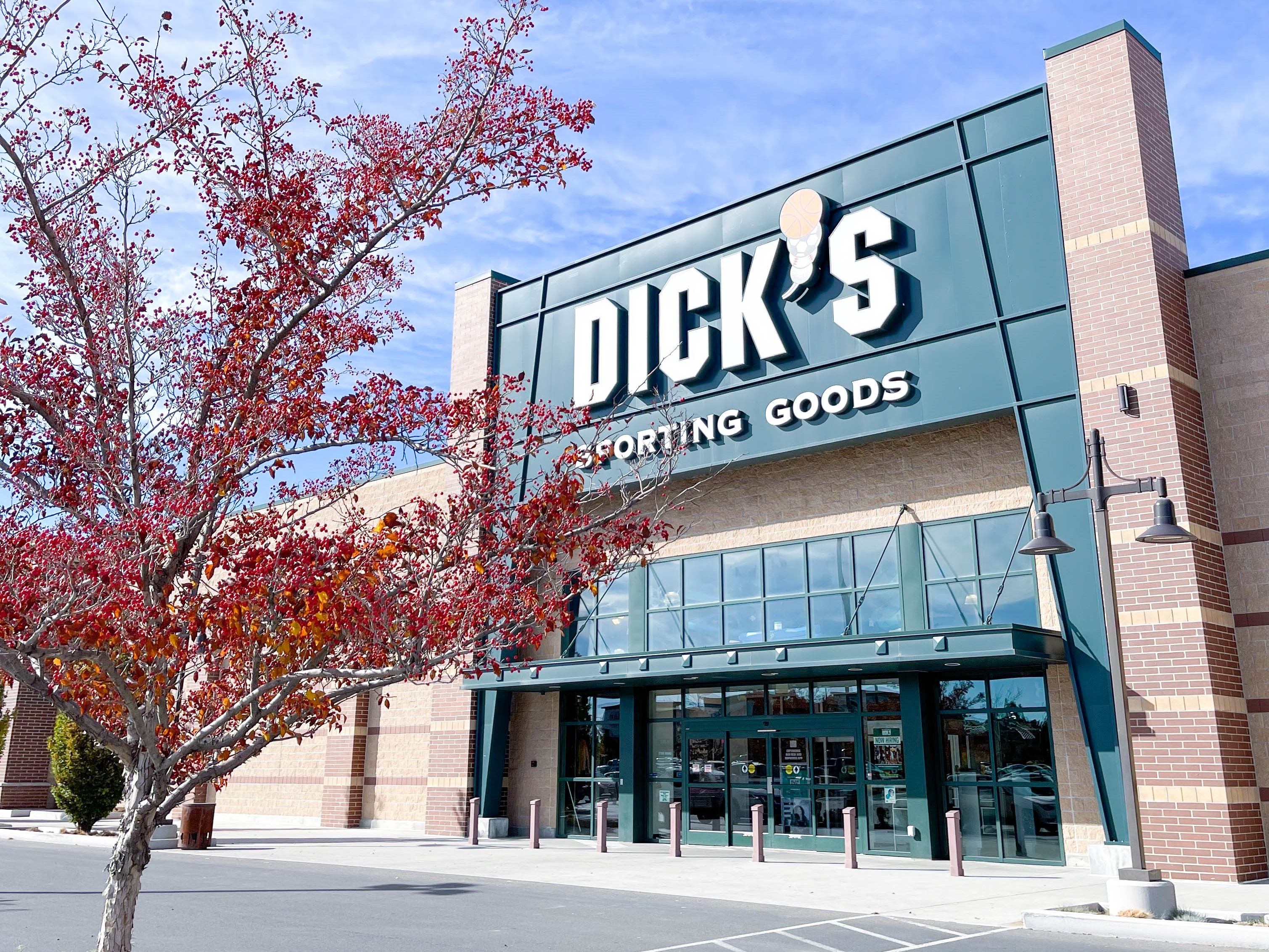 15 of the Best and Worst Things to Buy at Dick's Sporting Goods