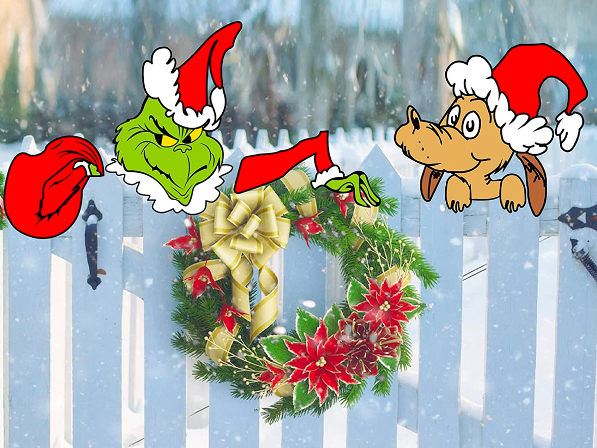 🎄SCORE! Grinch decor is 50% off right now. . . Comment GRINCH and