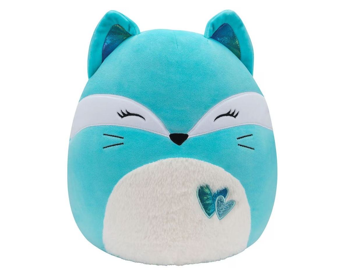 Pania the Fox with Hearts